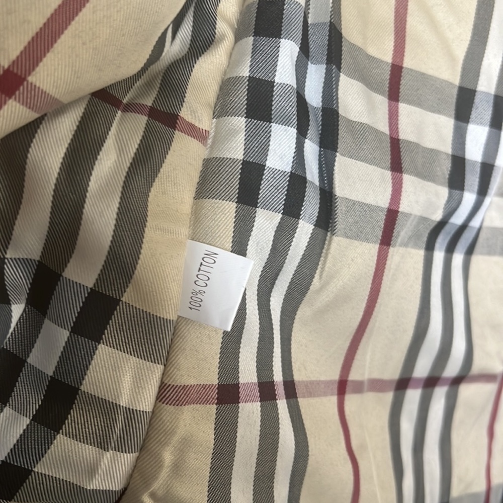 Beautiful Burberry baby girl coat 2-3 years - Picture 3 of 10